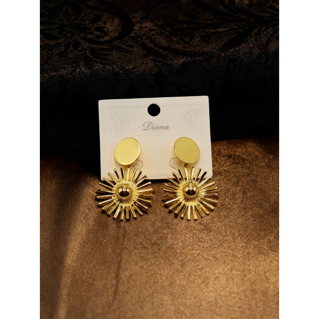 Brincos Geometric Luxe™ – Design Vazado em Aço Inoxidável Dourado ou Prata