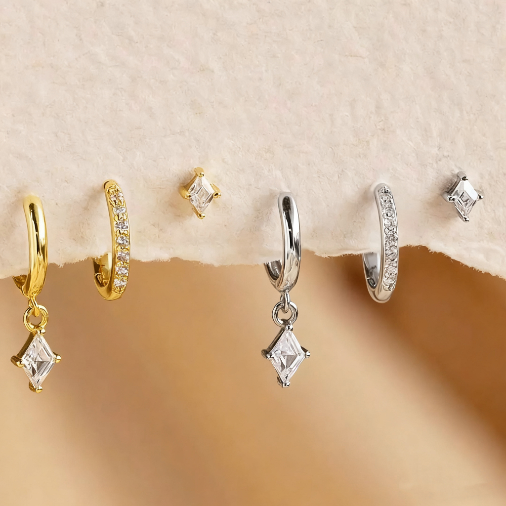 Kit Floral Sparkle™ – 3 Pares de Brincos com Zircônia Banhados a Ouro 18K ou Prata 925