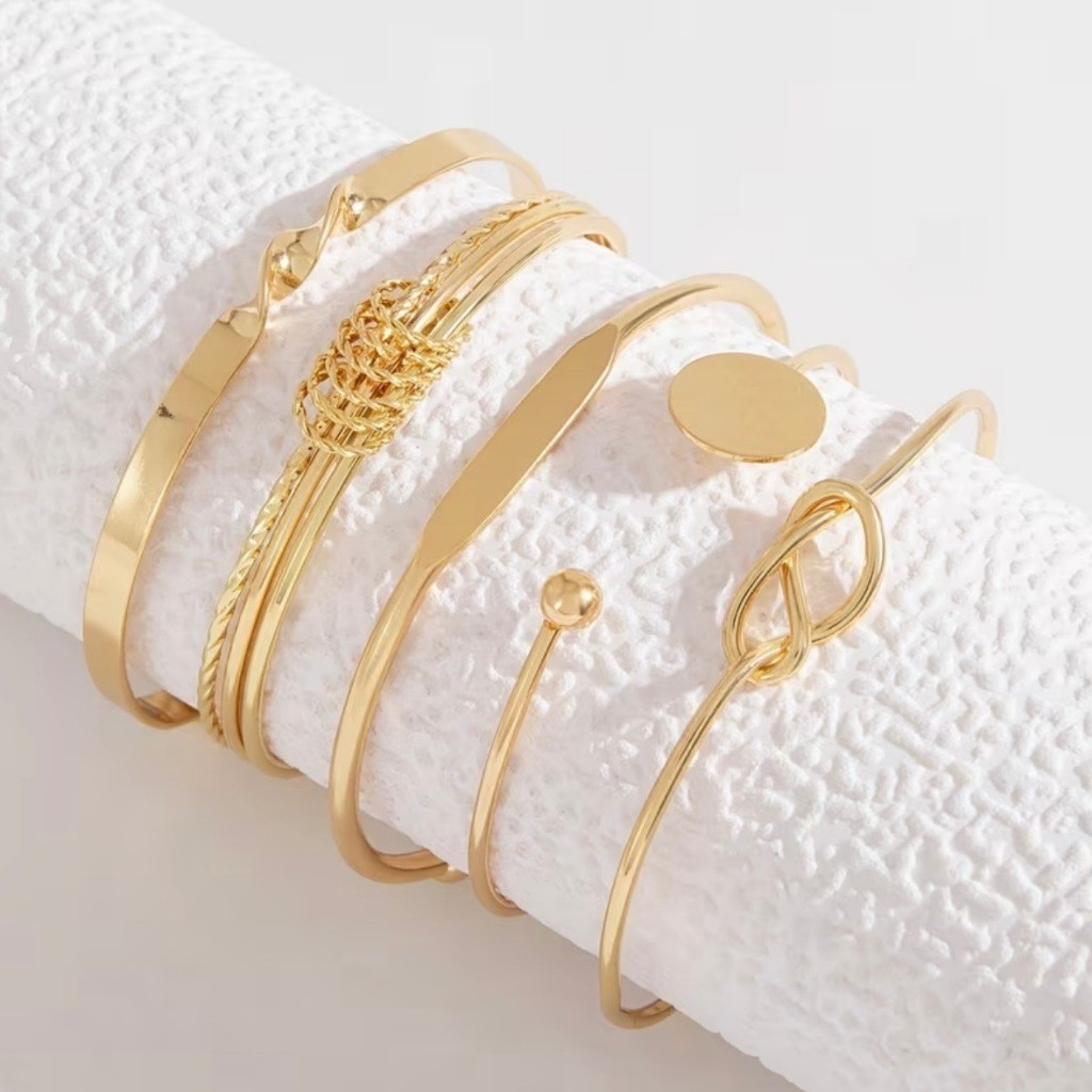 Conjunto 5 pulseiras femininas bracelete geométrico ajustável design minimalista banhado Ouro 18K e Prata925