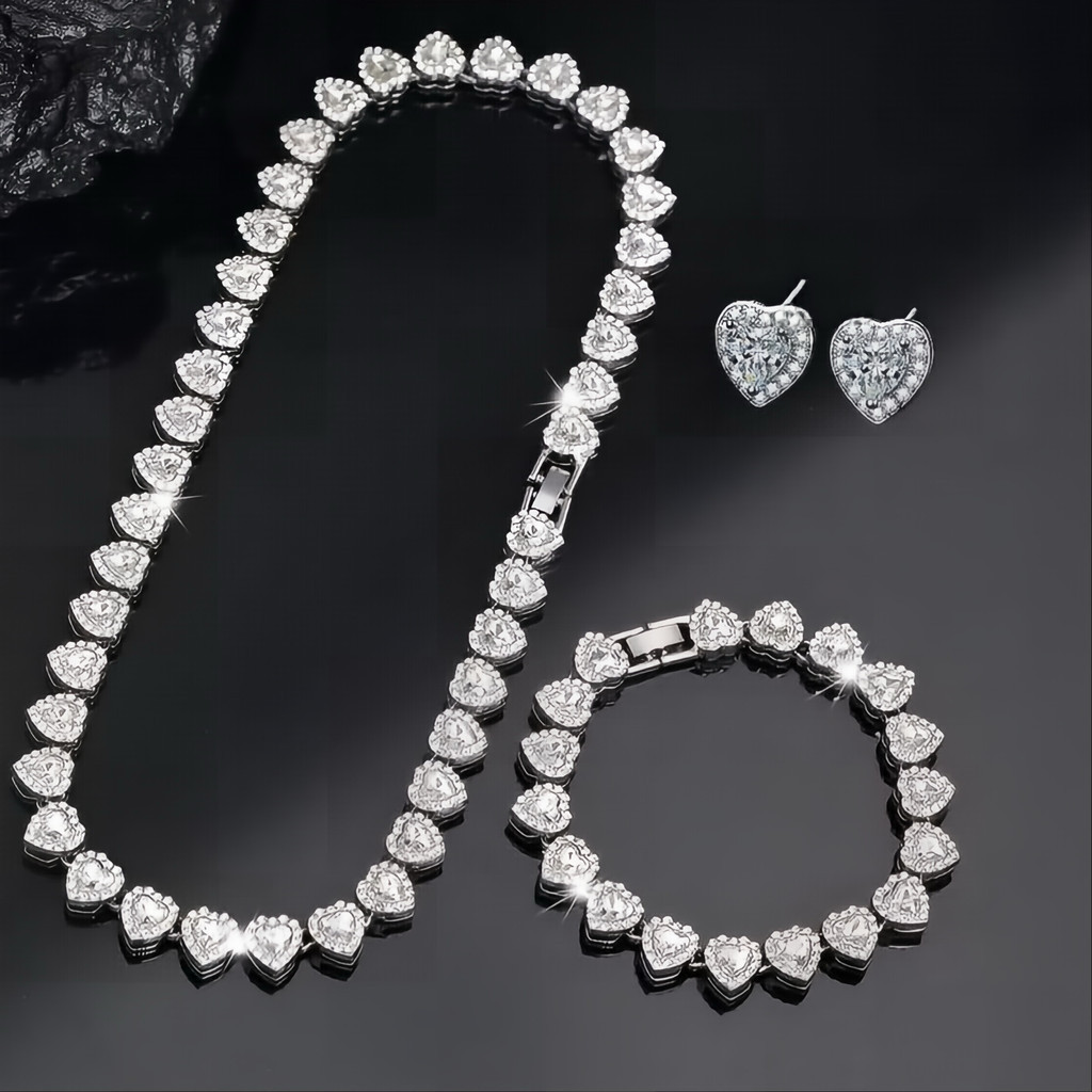 Conjunto Pink Heart Luxe™ – Colar, Pulseira e Anel com Coração Rosa Banhado Brilhante