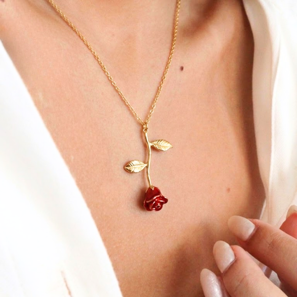 Colar Red Rose Love™ – Pingente Rosa Vermelha Símbolo de Amor e Paixão