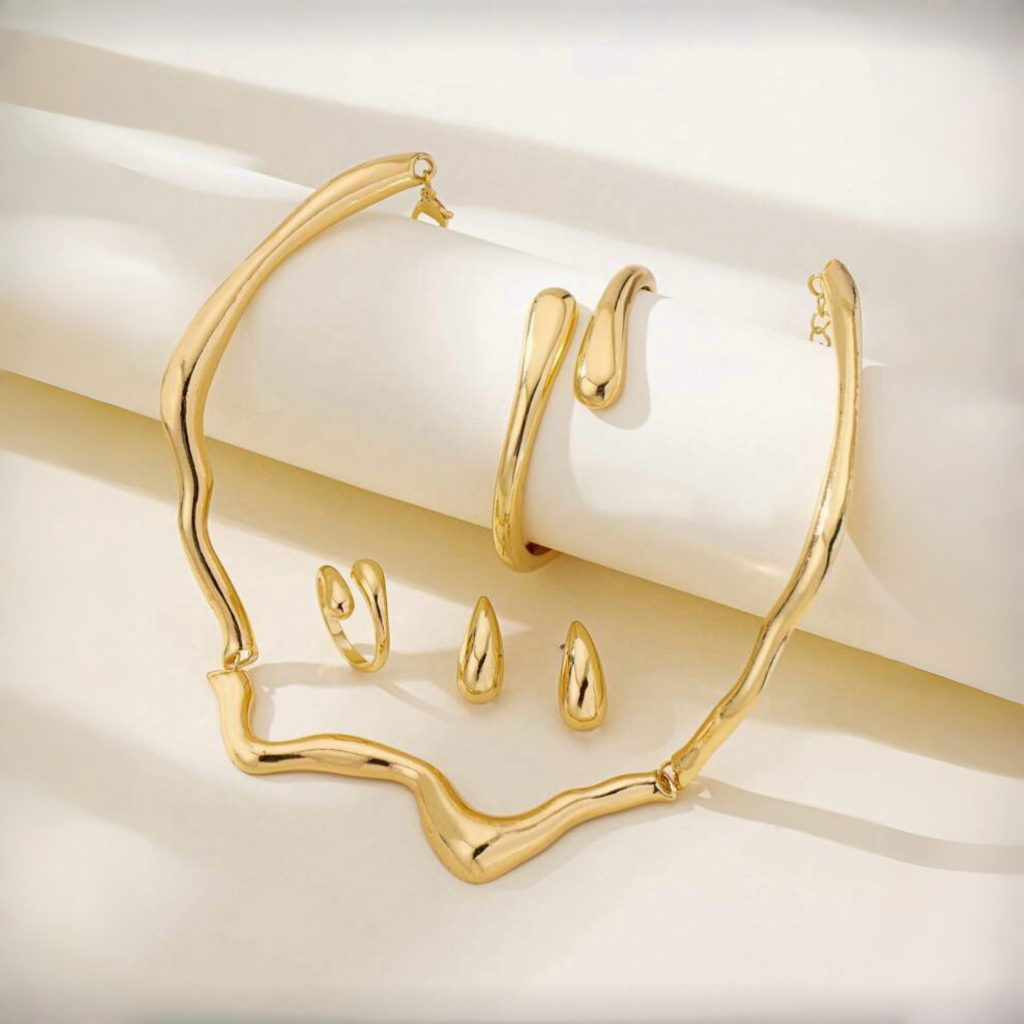 Conjunto Gota D’Água Luxo Feminino Banhado a Ouro/Prata – Colar, Pulseira, Brincos e Anel Modernos