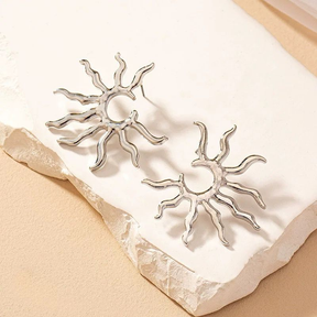 Brincos Femininos em Formato de Sol – Dourado ou Prateado, Antialérgicos, Verão, Modernos e Leves