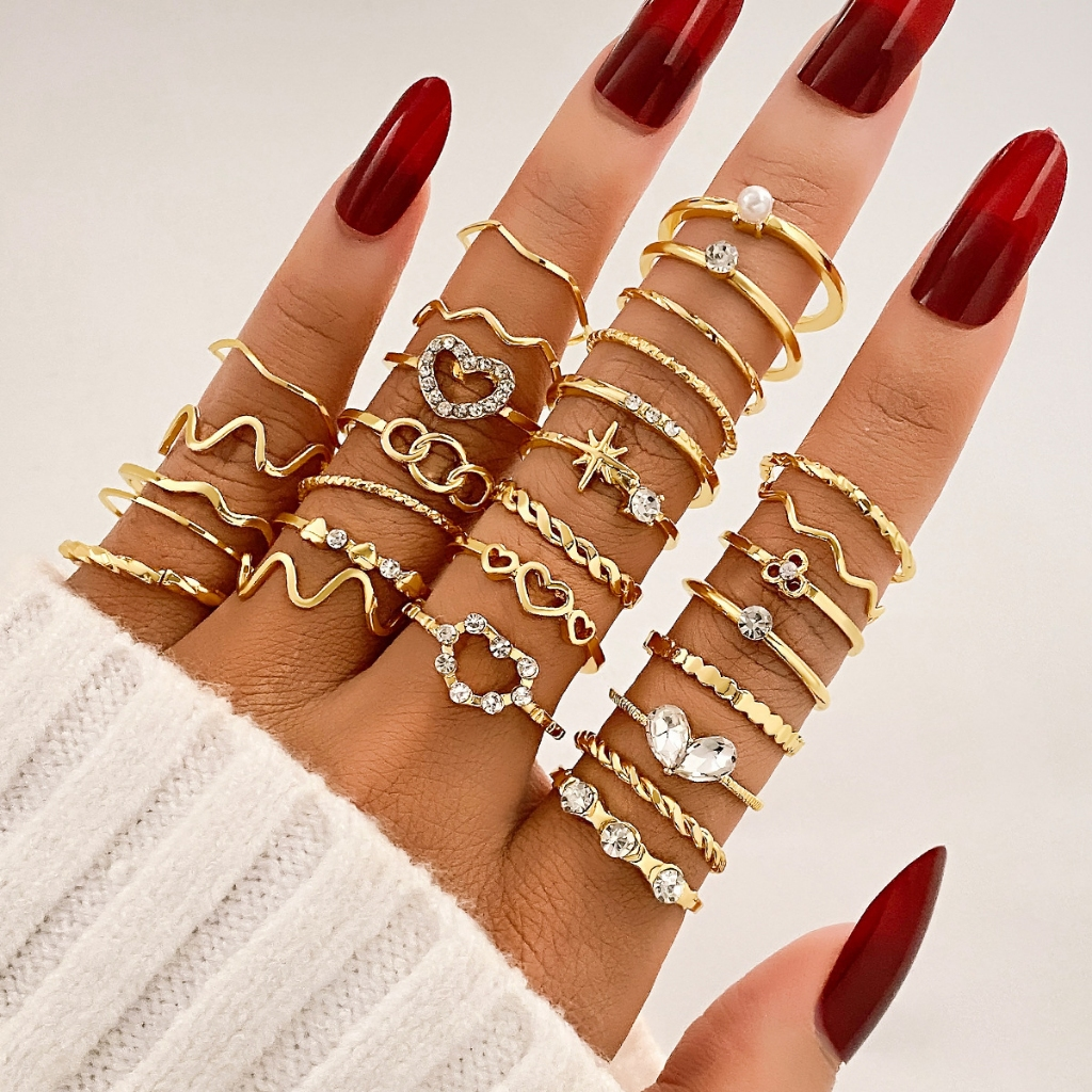 Kit Infinity Rings™ – 28 Anéis Mix & Match Minimalistas