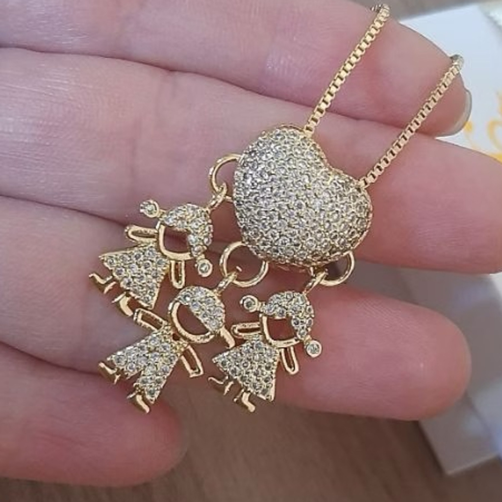 Colar Amor de Filhos™ – Pingente Coração com Menino/Menina em Microzircônias