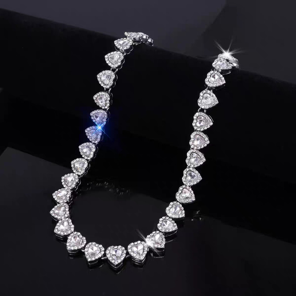 Conjunto Pink Heart Luxe™ – Colar, Pulseira e Anel com Coração Rosa Banhado Brilhante