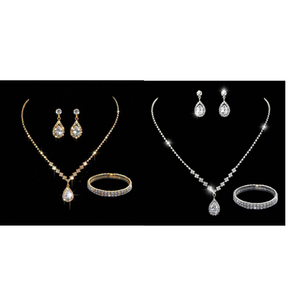 Conjunto Elegance Drop™ 3 em 1 – Colar, Brincos e Pulseira Banhados a Prata