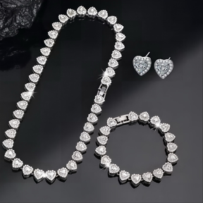 Conjunto Pink Heart Luxe™ – Colar, Pulseira e Anel com Coração Rosa Banhado Brilhante